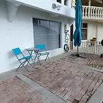 Estudio Con Jardin, Fogata Y Vista Al Mar