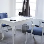 Estudio Central Washington Consulado