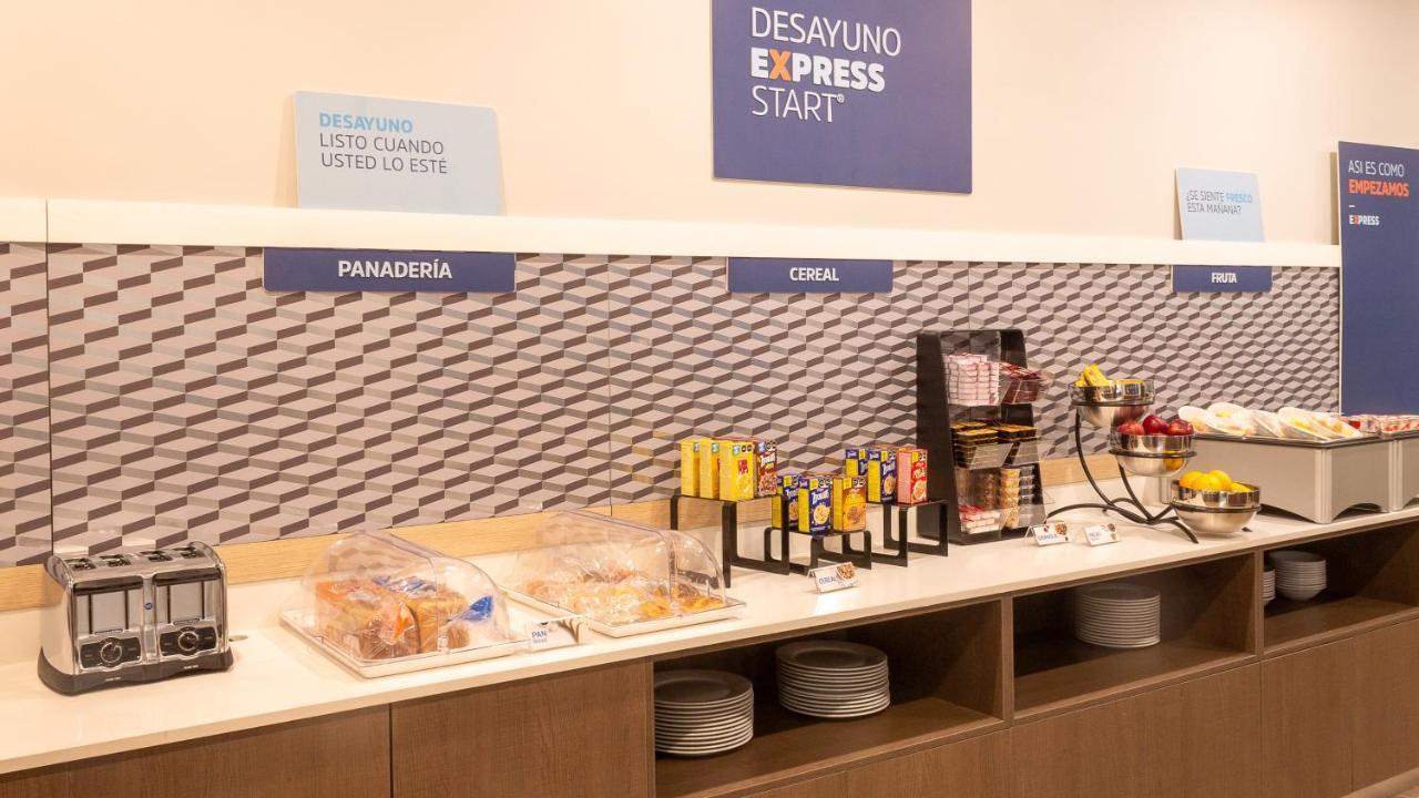 Hotel Express & - Otay By Ihg 3*