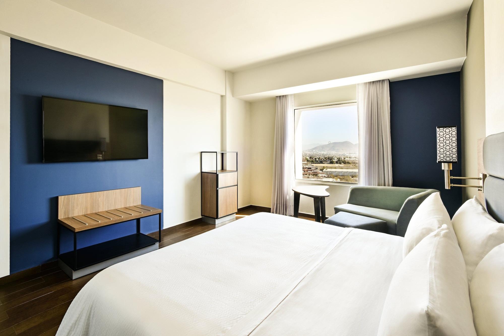 Fiesta Otay Aeropuerto Hotel 4*