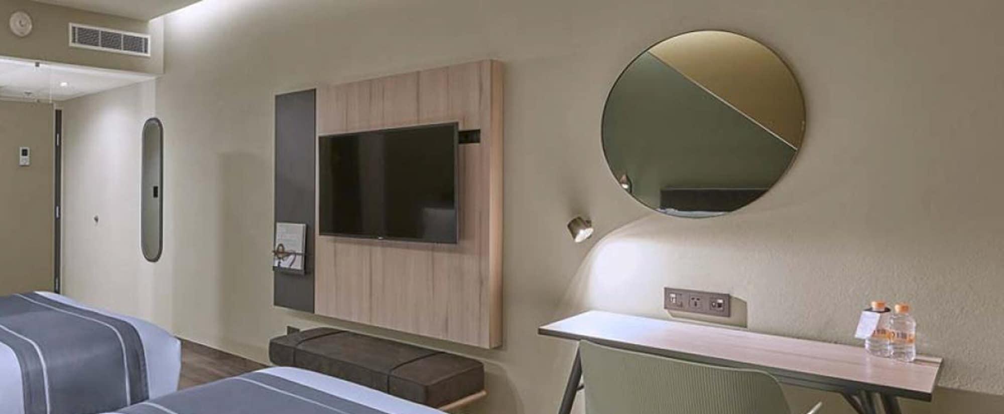 Hotel Express By Marriott Tijuana