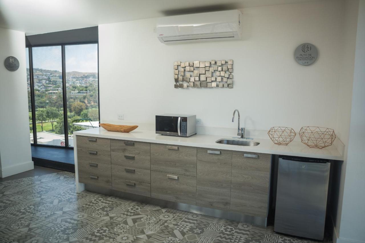 Stylish 1br/balcony At Life By Cosmopolitan 303 *