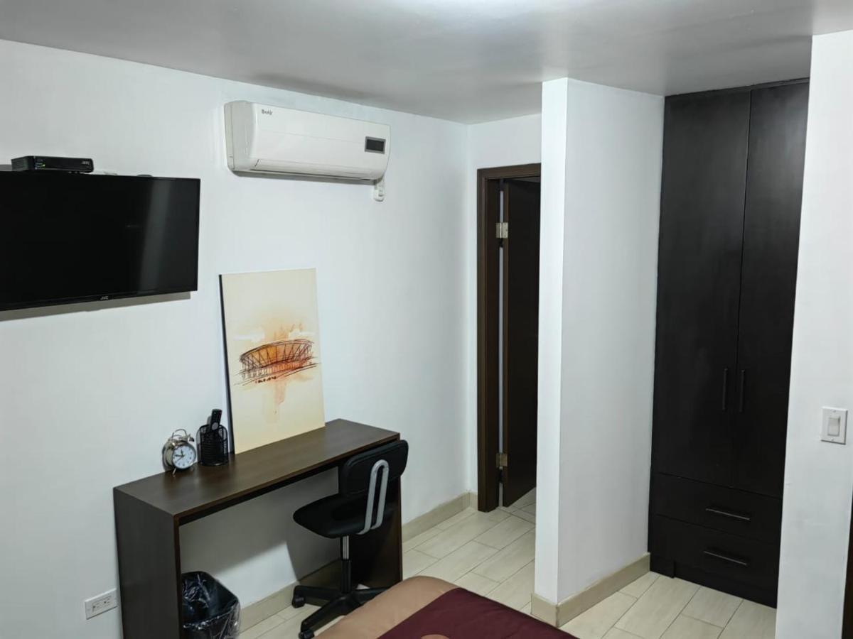 Hotel Casa Cacho *