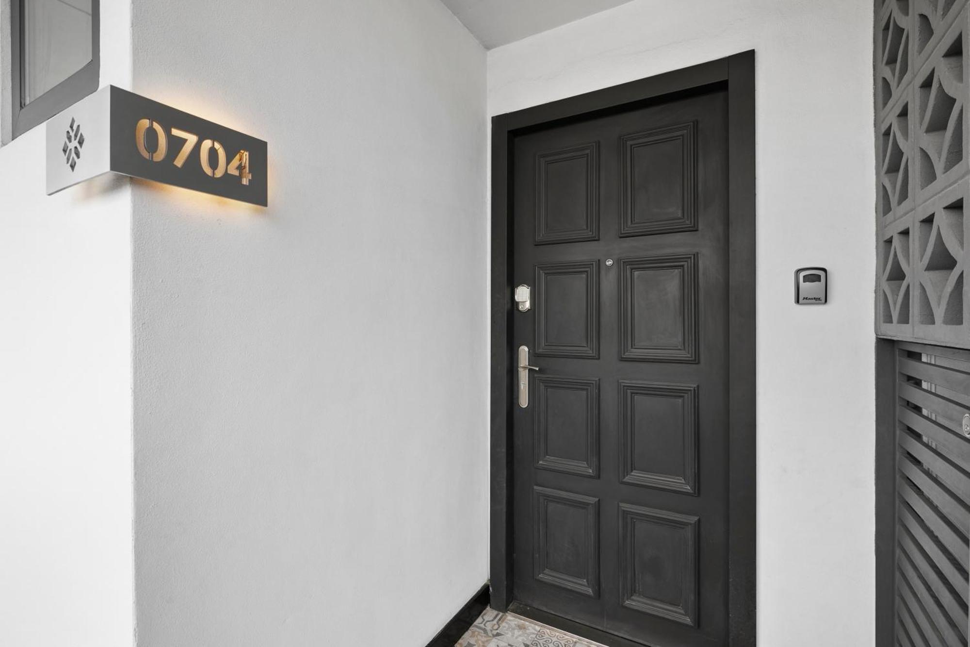 Downtown With Balcony City View, Gym & Lounge * Tijuana