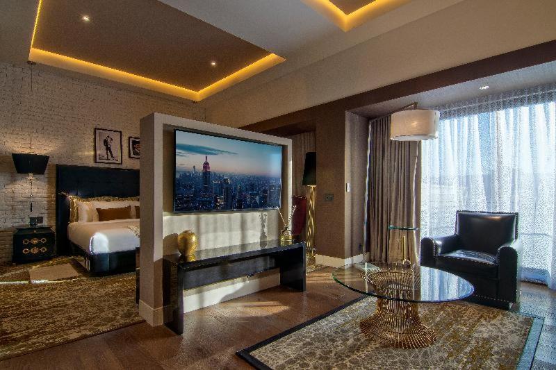K Tower Boutique By Lucerna Hotel