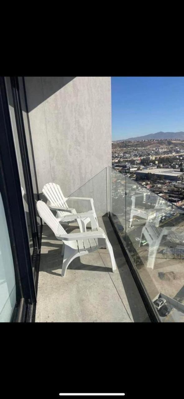 Admant 1706 Apartahotel