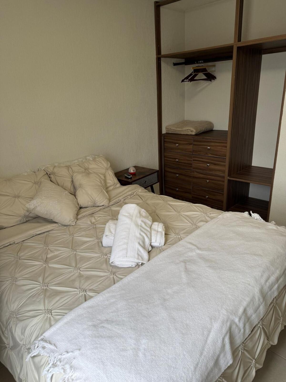 Valle Del Rodano 65 Apartamento