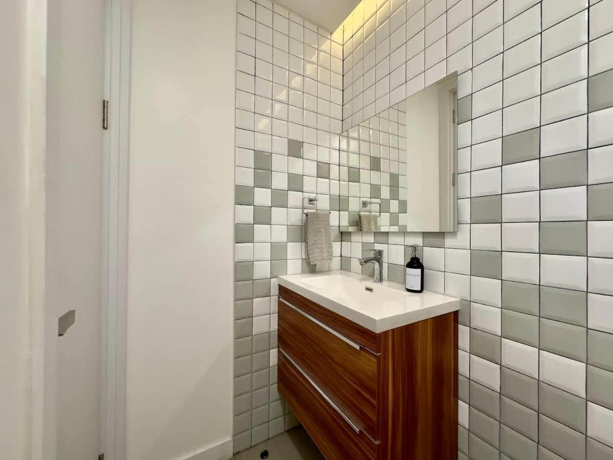 Downtown Tj Ave Revolucion 1br 10th Floor