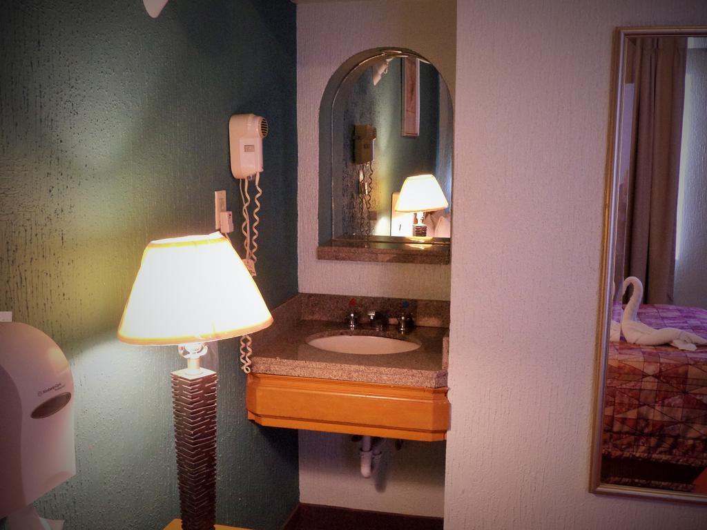 Diaz Motel 3*