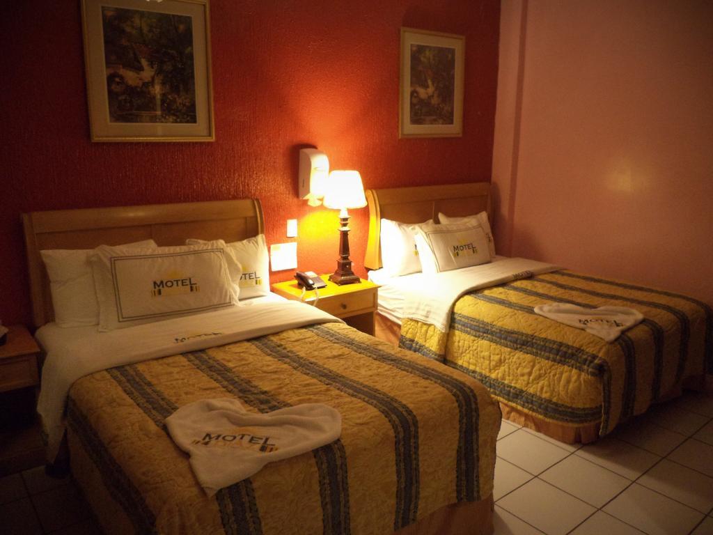 Diaz Motel