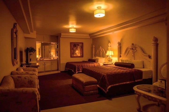 Frontiere Hotel 4*