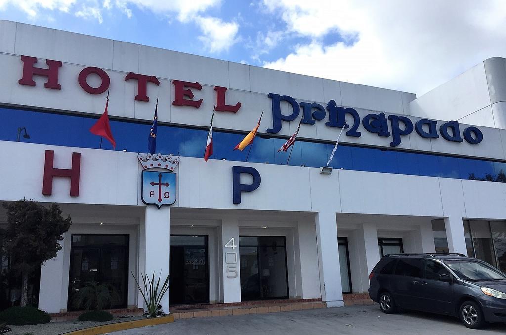 Principado Aeropuerto 3* Tijuana