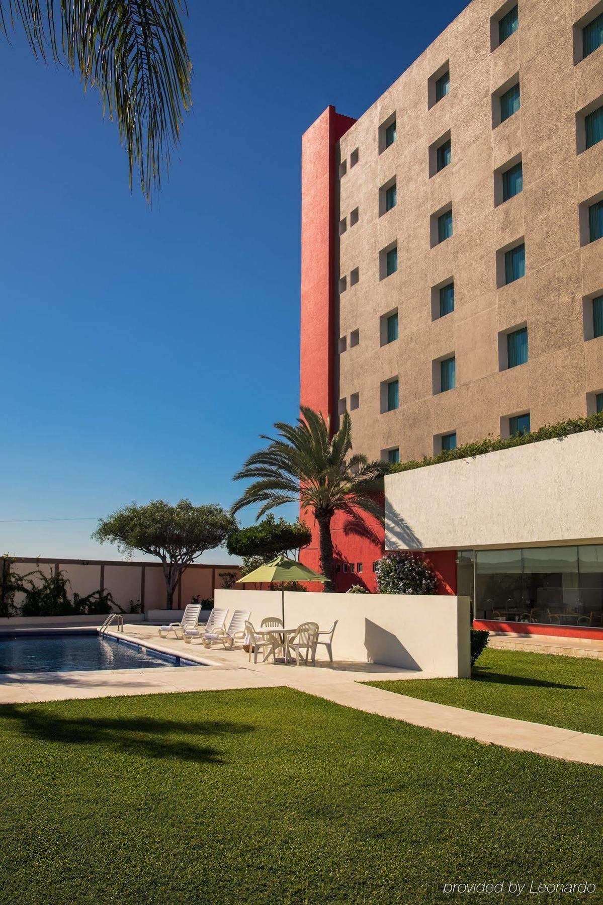 Fiesta Otay Aeropuerto Hotel