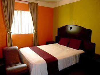 Grand Guaycura Hotel del amor 2*