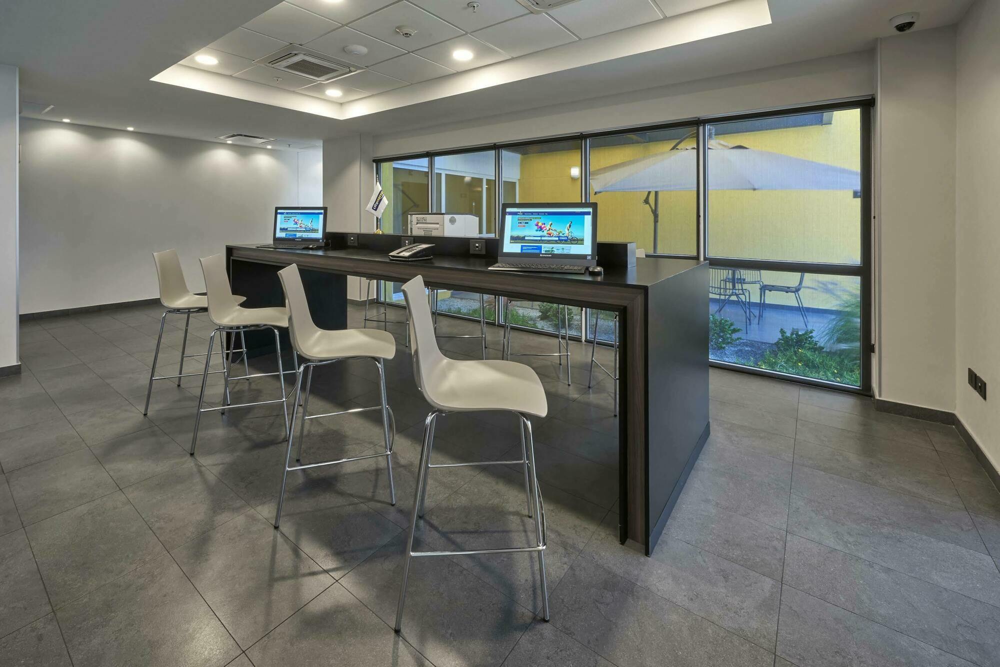 Hotel Express By Marriott 4*