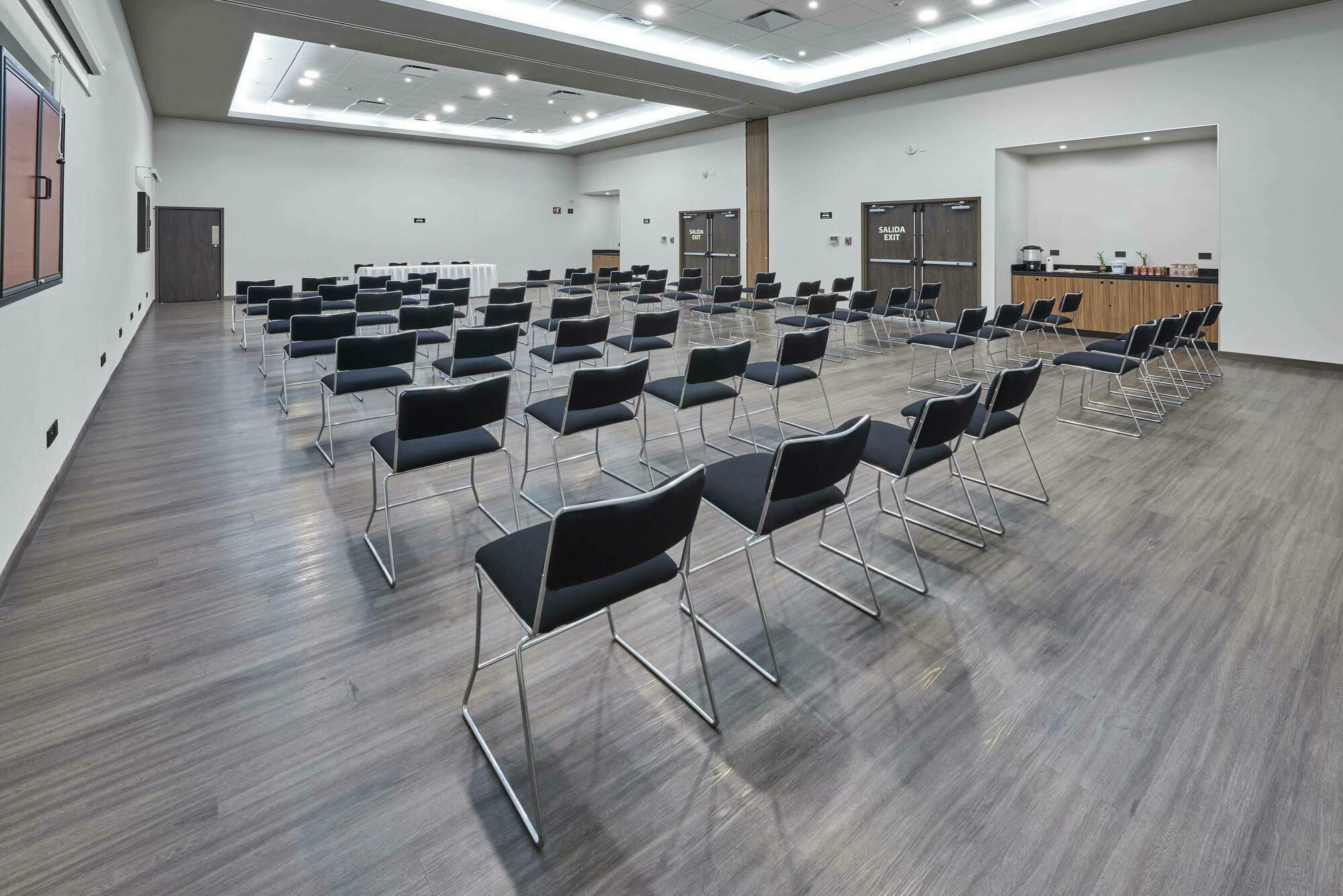 Hotel Express By Marriott Tijuana