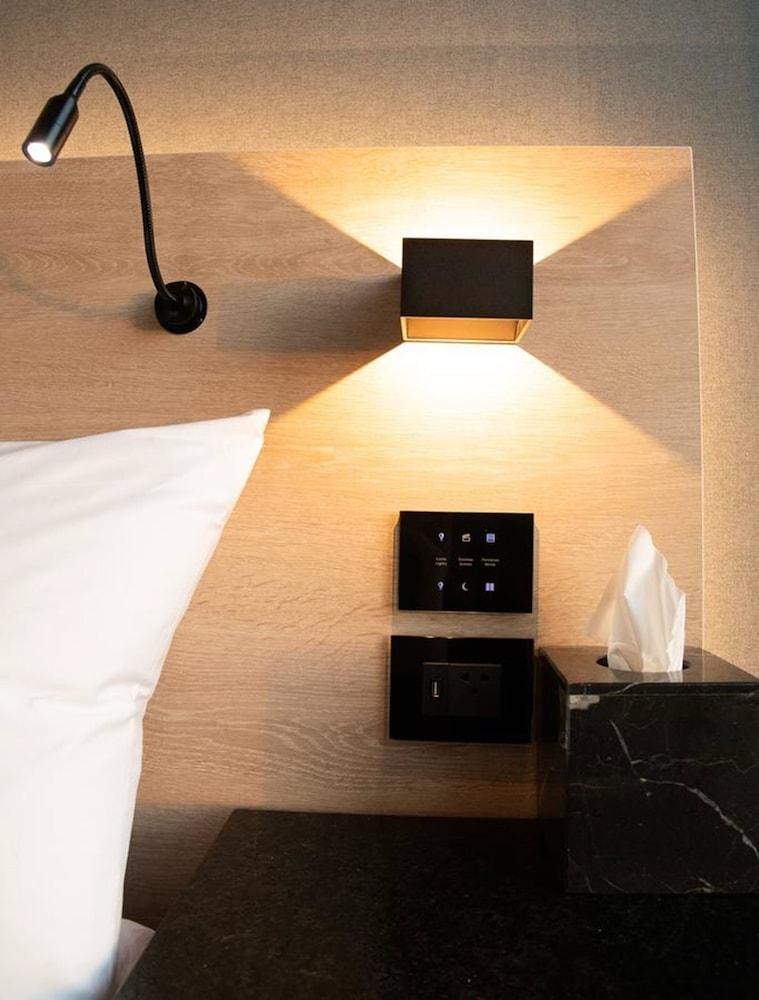 Hotel Quartz & 5*