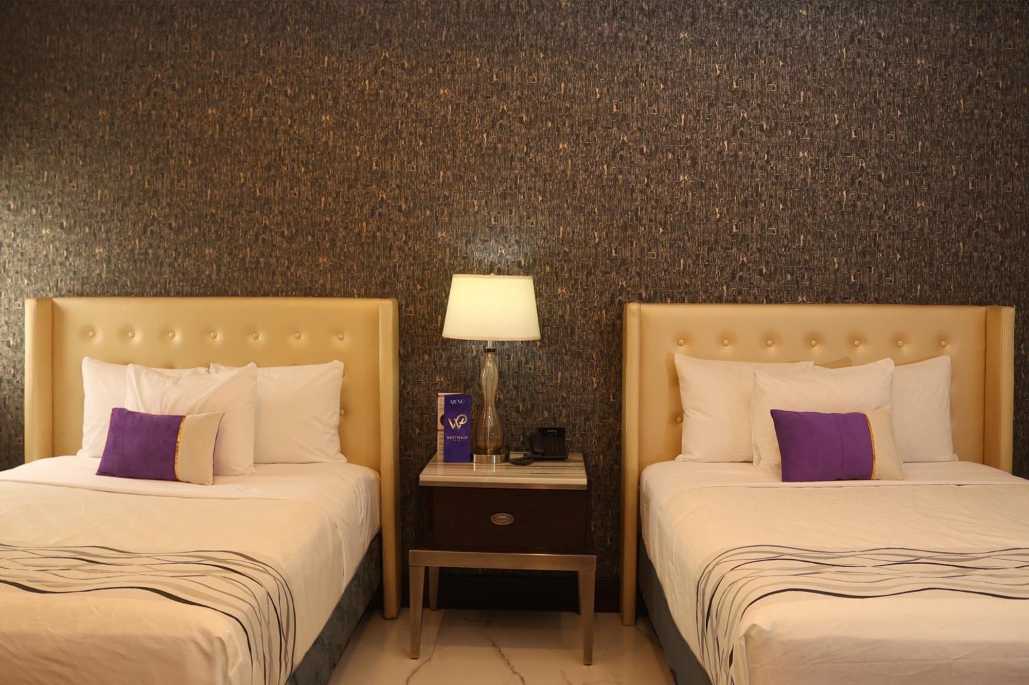 West Plaza Hotel 4*